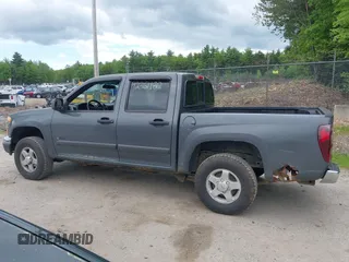 2008 GMC Canyon SLE2 z VIN 1GTDT43EX88220962, wystawiony jako IAAI lot #42361180 z przebiegiem 143 517 mil mil oraz . Historia ofert i sprzedaży dostępna na DreamBid. Obrazek 14.