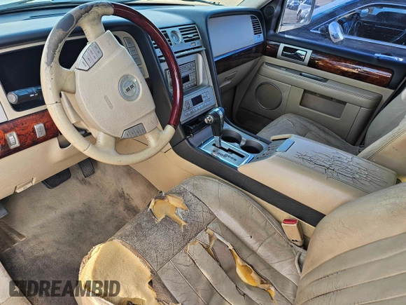 2005 Lincoln Navigator Luxury with VIN 5LMFU27505LJ03963, listed as a Copart auction lot 74637264 with 0 mi miles and Clean Title. Bid and sale history available at carsss.com. Image 9.