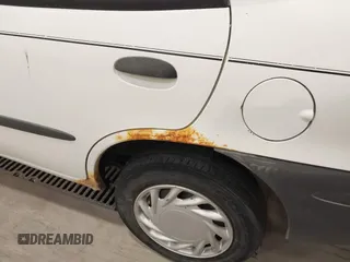 1996 Geo Metro z VIN 2C1MR529XT6777469, wystawiony jako IAAI lot #41392706 z przebiegiem 353 287 mil mil oraz . Historia ofert i sprzedaży dostępna na DreamBid. Obrazek 12.