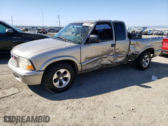 1999 GMC Sonoma SLS with VIN 1GTCS19X0X8530851, listed as a Copart auction lot 69718564 with 0 mi miles and Salvage Title. Bid and sale history available at carsss.com. Image 1.