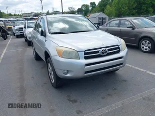 2008 Toyota RAV4 Ltd with VIN JTMZD31V786080588, listed as a IAAI auction lot 42154160 with 207,431 mi miles. Bid and sale history available at carsss.com. Image 6.