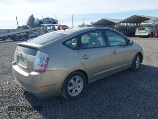 2008 Toyota Prius with VIN JTDKB20U783388632, listed as a IAAI auction lot 41885250 with 183,074 mi miles. Bid and sale history available at carsss.com. Image 4.
