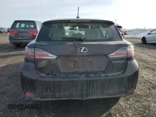 2013 Lexus CT 200h z VIN JTHKD5BH7D2125213, wystawiony jako Copart lot #49122645 z przebiegiem 166 743 mil mil oraz Szkody całkowita. Historia ofert i sprzedaży dostępna na DreamBid. Obrazek 6.