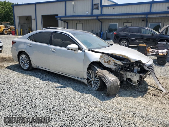 2016 Lexus ES 330 with VIN 58ABK1GG3GU022917, listed as a Copart auction lot 62547645 with 95,048 mi miles and Salvage title. Bid and sale history available at DreamBid. Image 4.