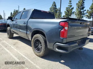 2020 Chevrolet Silverado 1500 RST with VIN 3GCPWDET7LG196686, listed as a Copart auction lot 49129375 with 72,562 mi miles and Salvage Title. Bid and sale history available at DreamBid. Image 2.