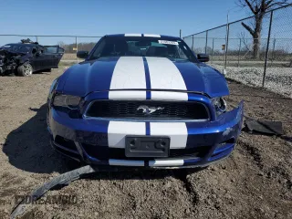 2014 Ford Mustang V6 with VIN 1ZVBP8AM3E5209762, listed as a Copart auction lot 51483265 with 104,277 mi miles and Salvage Title. Bid and sale history available at DreamBid. Image 5.
