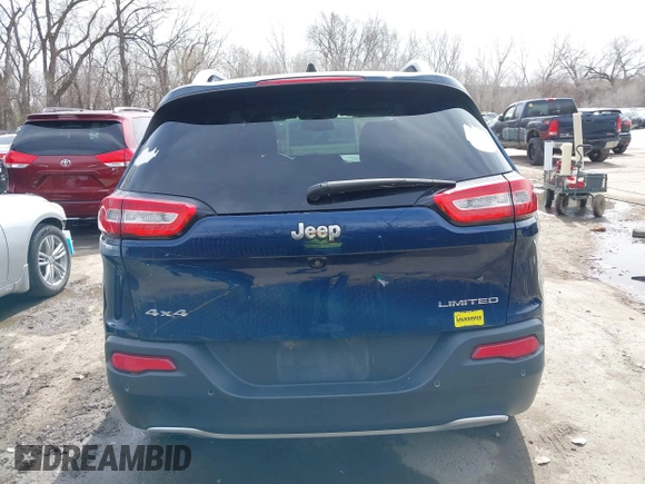 2018 Jeep Cherokee Limited with VIN 1C4PJMDB5JD562002, listed as a IAAI auction lot 41806090 with 116,706 mi miles. Bid and sale history available at carsss.com. Image 17.