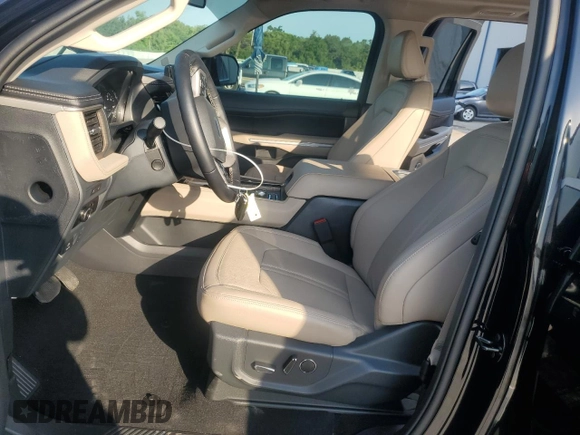 2024 Ford Expedition Limited z VIN 1FMJU2A85REA70596, wystawiony jako Copart lot #57138565 z przebiegiem 6 929 mil mil oraz Szkoda całkowita • Salvage title. Historia ofert i sprzedaży dostępna na DreamBid. Obrazek 7.