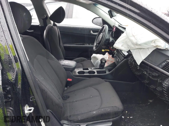 2016 Kia Optima LX with VIN 5XXGT4L33GG033327, listed as a IAAI auction lot 42389008 with 70,803 mi miles and . Bid and sale history available at DreamBid. Image 5.