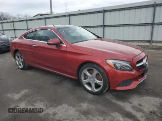 2017 Mercedes-Benz C 300 z VIN WDDWJ4KBXHF328960, wystawiony jako Copart lot #52862365 z przebiegiem 50 904 mil mil oraz Szkoda całkowita • Salvage title. Historia ofert i sprzedaży dostępna na DreamBid. Obrazek 4.