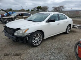 2013 Nissan Maxima SV with VIN 1N4AA5AP0DC804836, listed as a Copart auction lot 50770375 with 170,000 mi miles and Salvage Title. Bid and sale history available at DreamBid. Image 1.
