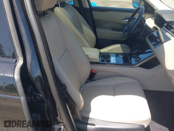 2019 Land Rover Range Rover Velar S z VIN SALYB2EXXKA215597, wystawiony jako IAAI lot #42577983 z przebiegiem 84 006 mil mil oraz . Historia ofert i sprzedaży dostępna na DreamBid. Obrazek 5.