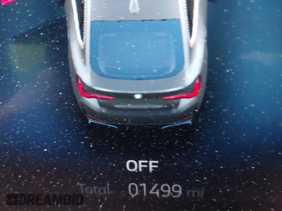 2024 BMW i4 eDrive35 z VIN WBY43AW05RFT22034, wystawiony jako IAAI lot #41545162 z przebiegiem 1499 mil mil oraz . Historia ofert i sprzedaży dostępna na DreamBid. Obrazek 15.