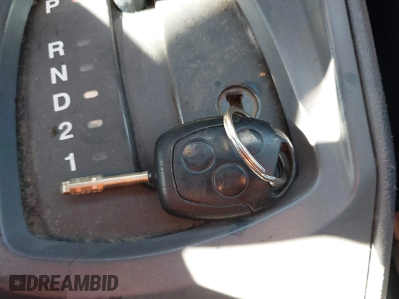 2010 Ford Transit Connect XLT с VIN NM0KS9BN1AT017922, выставлен на аукционе IAAI как лот 42489116 с пробегом 289 522 миль миль и . История ставок и продаж доступна на DreamBid. Изображение 11.