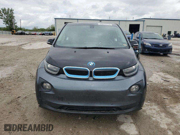 2016 BMW i3 with VIN WBY1Z4C58GV508883, listed as a Copart auction lot 55254715 with 99,644 mi miles and Clean title. Bid and sale history available at DreamBid. Image 5.