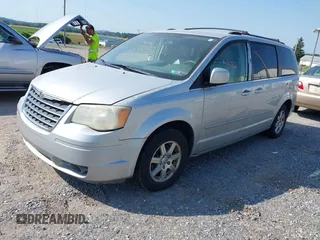 2008 Chrysler Town & Country Touring with VIN 2A8HR54P68R103852, listed as a IAAI auction lot 42588586 with 165,022 mi miles and . Bid and sale history available at DreamBid. Image 2.