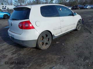 2007 Volkswagen GTI z VIN WVWEV71K67W102619, wystawiony jako IAAI lot #41744819 z przebiegiem 155 979 mil mil oraz . Historia ofert i sprzedaży dostępna na DreamBid. Obrazek 4.