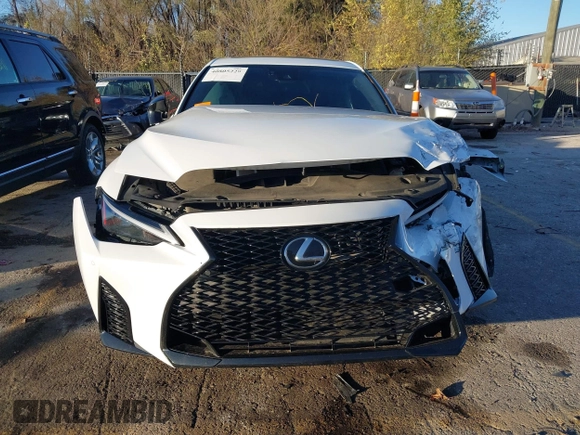 2021 Lexus IS 350 F Sport z VIN JTHGZ1E2XM5021384, wystawiony jako IAAI lot #40805229 z przebiegiem 52 644 mil mil oraz . Historia ofert i sprzedaży dostępna na DreamBid. Obrazek 12.