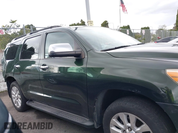 2010 Toyota Sequoia Platinum with VIN 5TDYY5G14AS022525, listed as a IAAI auction lot 41788508 with 205,415 mi miles. Bid and sale history available at carsss.com. Image 13.