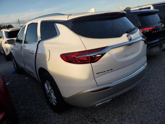 2020 Buick Enclave Essence with VIN 5GAERBKW6LJ132995, listed as a Copart auction lot 80170644 with NaN miles and Non Repairable. Bid and sale history available at carsss.com. Image 2.