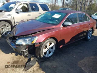 2012 Volkswagen Passat SE с VIN 1VWBP7A33CC035671, выставлен на аукционе IAAI как лот 41864412 с пробегом 99 789 миль миль и . История ставок и продаж доступна на DreamBid. Изображение 2.