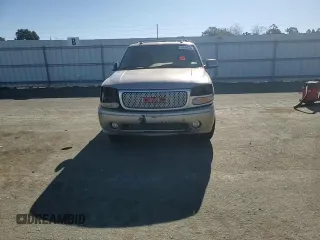2003 GMC Yukon Denali z VIN 1GKEK63U93J339277, wystawiony jako Copart lot #42454275 z przebiegiem Nie podano mil oraz Szkody całkowita. Historia ofert i sprzedaży dostępna na DreamBid. Obrazek 10.