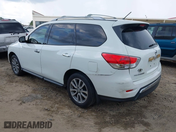 2016 Nissan Pathfinder S z VIN 5N1AR2MN8GC662540, wystawiony jako IAAI lot #42632335 z przebiegiem 196 810 mil mil oraz . Historia ofert i sprzedaży dostępna na DreamBid. Obrazek 3.