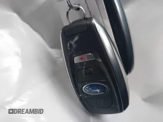 2025 Subaru Outback Wilderness z VIN 4S4BTGUDXS3233676, wystawiony jako IAAI lot #42219497 z przebiegiem 2 001 mil mil oraz . Historia ofert i sprzedaży dostępna na DreamBid. Obrazek 11.