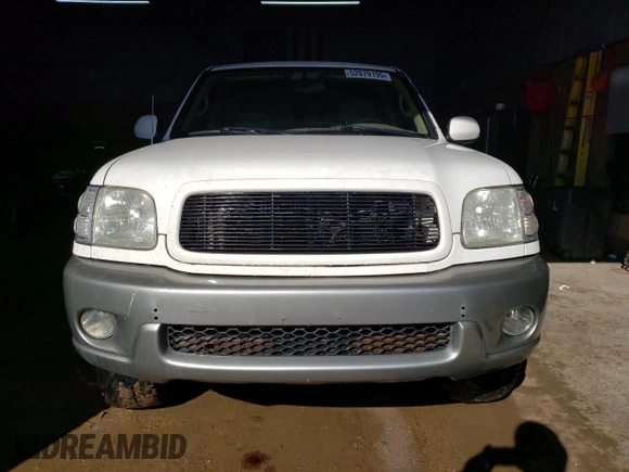 2003 Toyota Sequoia SR5 with VIN 5TDBT44A43S175878, listed as a Copart auction lot 52079195 with 240,208 mi miles and Clean Title. Bid and sale history available at DreamBid. Image 5.