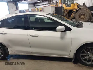 2014 Dodge Dart SXT with VIN 1C3CDFBB4ED860541, listed as a IAAI auction lot 41657286 with 100,670 mi miles. Bid and sale history available at carsss.com. Image 13.