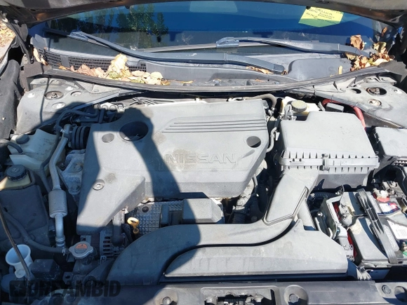 2016 Nissan Altima SR with VIN 1N4AL3AP0GC183732, listed as a IAAI auction lot 40519031 with 72,053 mi miles and . Bid and sale history available at carsss.com. Image 10.