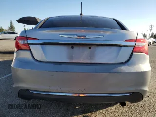 2013 Chrysler 200 LX with VIN 1C3CCBAB5DN642243, listed as a Copart auction lot 45364075 with 138,033 mi miles and Salvage Title. Bid and sale history available at DreamBid. Image 6.