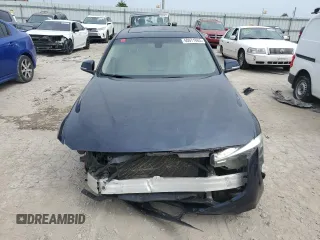 2016 BMW 3 Series 320i z VIN WBA8A9C50GK622573, wystawiony jako Copart lot #60071865 z przebiegiem Nie podano mil oraz Czysty tytuł • Clean title. Historia ofert i sprzedaży dostępna na DreamBid. Obrazek 5.
