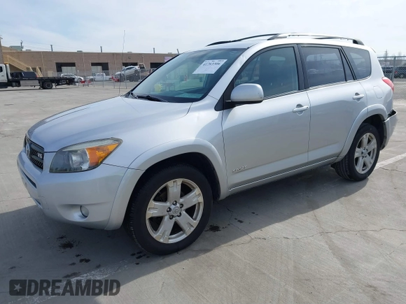 2006 Toyota RAV4 Sport with VIN JTMZK32V666001770, listed as a IAAI auction lot 41763306 with 195,448 mi miles. Bid and sale history available at carsss.com. Image 17.