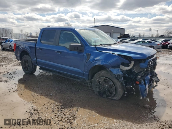 2022 Ford F-150 XL with VIN 1FTEW1EP3NFA76820, listed as a Copart auction lot 52161725 with 32,265 mi miles and Salvage Title. Bid and sale history available at carsss.com. Image 4.