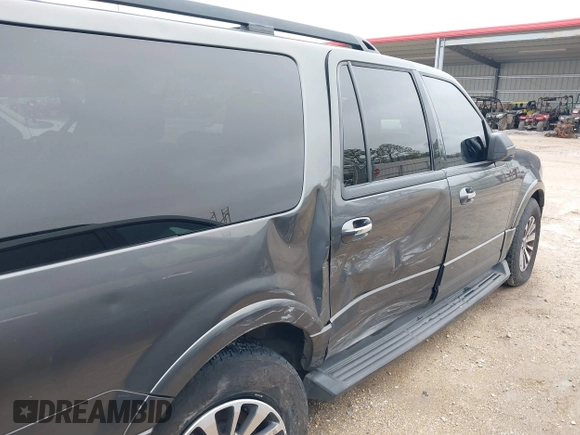 2017 Ford Expedition Max XLT z VIN 1FMJK1JT0HEA52848, wystawiony jako IAAI lot #41545414 z przebiegiem 159 362 mil mil oraz . Historia ofert i sprzedaży dostępna na DreamBid. Obrazek 6.