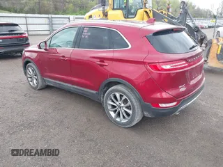 2015 Lincoln MKC z VIN 5LMCJ2A97FUJ06166, wystawiony jako IAAI lot #42098799 z przebiegiem 155 916 mil mil oraz . Historia ofert i sprzedaży dostępna na DreamBid. Obrazek 3.