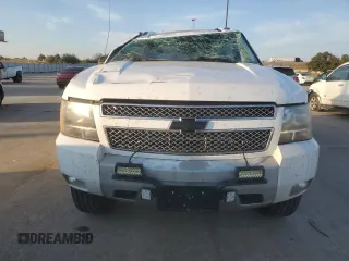 2011 Chevrolet Avalanche LT z VIN 3GNTKFE33BG105408, wystawiony jako Copart lot #76338364 z przebiegiem Nie podano mil oraz Szkoda całkowita • Salvage title. Historia ofert i sprzedaży dostępna na DreamBid. Obrazek 5.