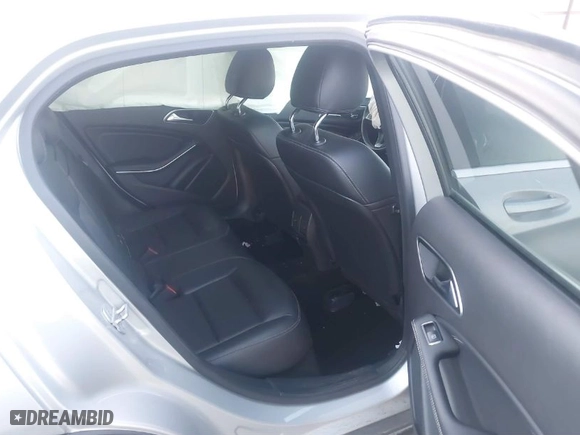 2018 Mercedes-Benz GLA with VIN WDCTG4GB6JJ414378, listed as a IAAI auction lot 41392211 with 67,390 mi miles. Bid and sale history available at carsss.com. Image 8.