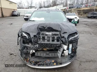 2020 Jeep Cherokee Limited with VIN 1C4PJMDX3LD562210, listed as a Copart auction lot 82904974 with 101,022 mi miles and Non repairable. Bid and sale history available at DreamBid. Image 5.