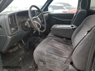 2000 Chevrolet Silverado 1500 with VIN 1GCEK14V9YZ235077, listed as a Copart auction lot 43021105 with 172,099 mi miles and Salvage Title. Bid and sale history available at carsss.com. Image 7.