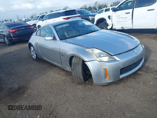 2004 Nissan 350Z Touring with VIN JN1AZ34E94T052137, listed as a IAAI auction lot 41939712 with 93,426 mi miles. Bid and sale history available at carsss.com. Image 1.