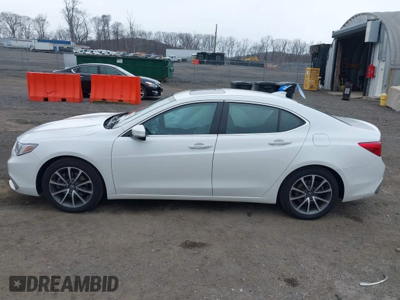 2019 Acura TLX z VIN 19UUB3F33KA007148, wystawiony jako IAAI lot #41889013 z przebiegiem 97 654 mil mil oraz . Historia ofert i sprzedaży dostępna na DreamBid. Obrazek 14.