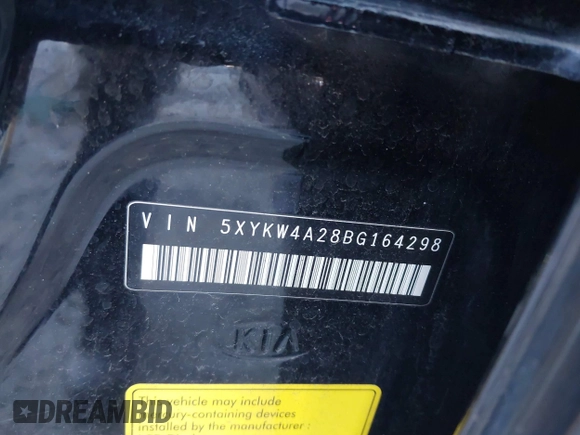 2011 Kia Sorento SX with VIN 5XYKW4A28BG164298, listed as a IAAI auction lot 41648808 with 233,261 mi miles. Bid and sale history available at carsss.com. Image 9.
