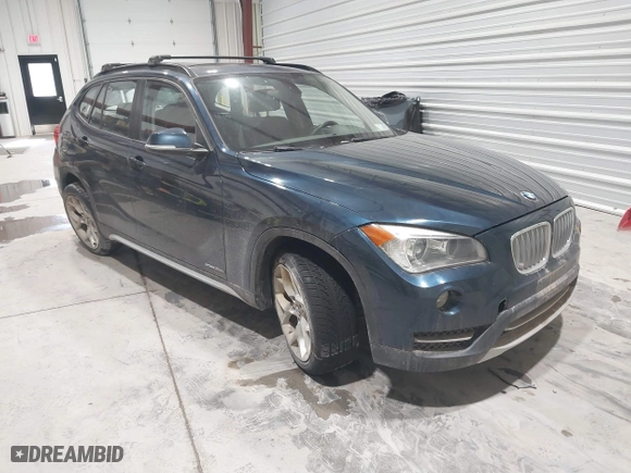 2013 BMW X1 xDrive28i with VIN WBAVL1C56DVR87073, listed as a IAAI auction lot 41532114 with 93,759 mi miles. Bid and sale history available at carsss.com. Image 1.