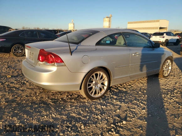 2006 Volvo C70 with VIN YV1MC68276J001385, listed as a Copart auction lot 82148334 with 109,543 mi miles and Clean Title. Bid and sale history available at carsss.com. Image 3.