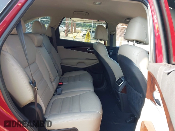 2017 Kia Sorento EX with VIN 5XYPH4A19HG325385, listed as a IAAI auction lot 42481705 with 70,270 mi miles and . Bid and sale history available at DreamBid. Image 8.