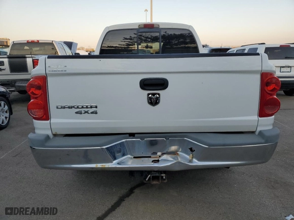 2007 Dodge Dakota ST with VIN 1D7HW28K47S271179, listed as a Copart auction lot 48611705 with 112,079 mi miles and Clean Title. Bid and sale history available at carsss.com. Image 6.