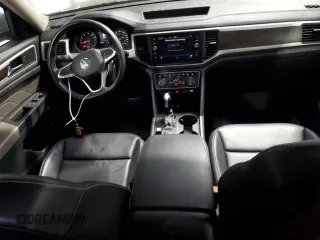 2021 Volkswagen Atlas SE z VIN 1V2LP2CAXMC610564, wystawiony jako Copart lot #56072395 z przebiegiem 64 140 mil mil oraz Tytuł czysty. Historia ofert i sprzedaży dostępna na DreamBid. Obrazek 8.