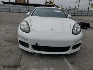 2014 Porsche Panamera S E-Hybrid with VIN WP0AD2A70EL044747, listed as a Copart auction lot 57393234 with 94,594 mi miles and Clean Title. Bid and sale history available at carsss.com. Image 5.